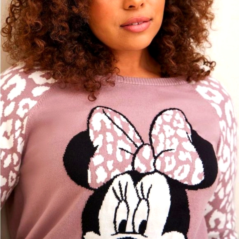 ❤️NWT TORRID SWEATER, MICKEY MINNIE MOUSE LEOPARD PRINT BOW PLUS SIZE 2X - Picture 5 of 9